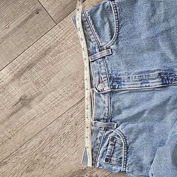 Levi's Vintage 512 Slim Fit Tapered Leg Jeans - Picture 6 of 11